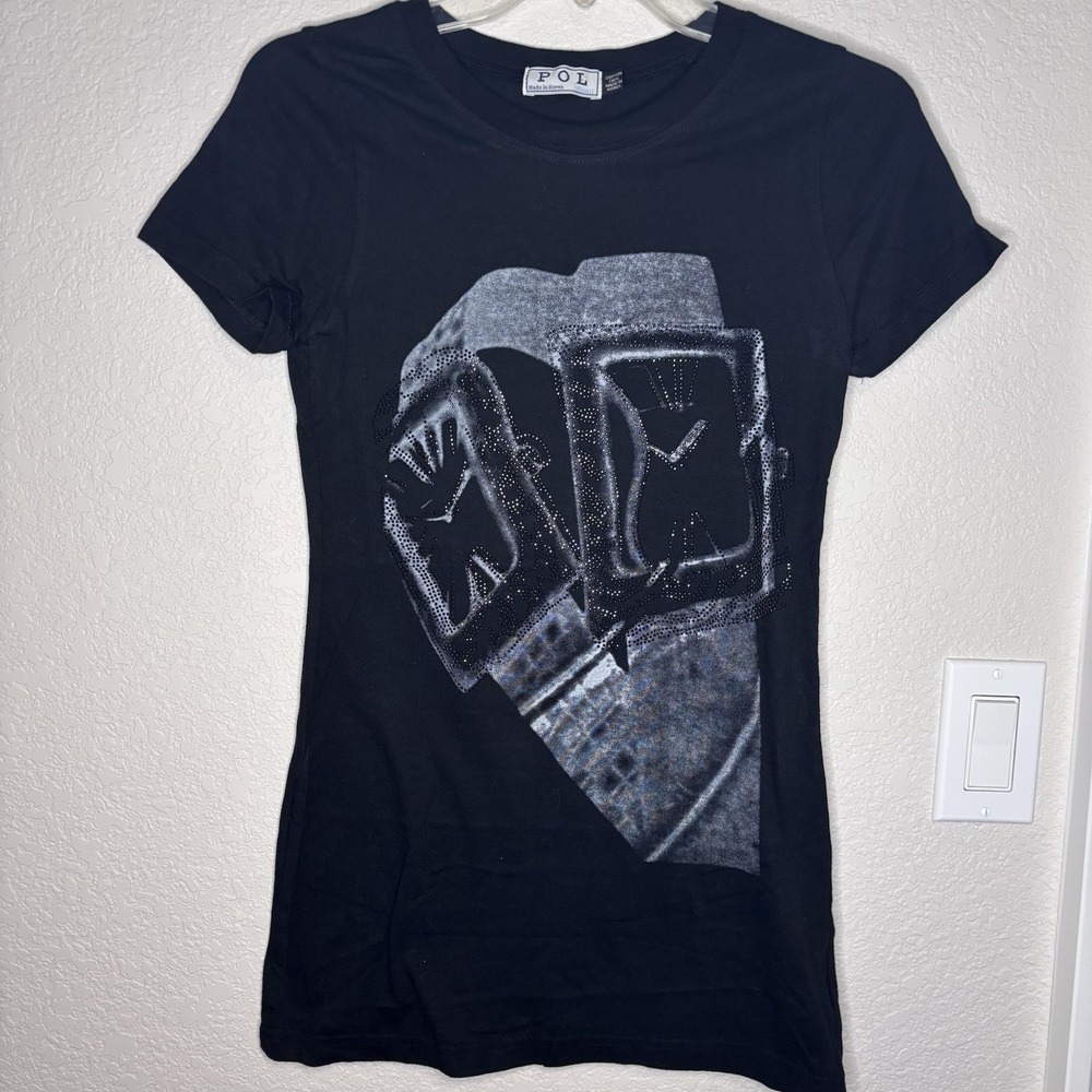 Anthropologie POL Women's Graphic T-shirt, Black‎ Size L 100% cotton